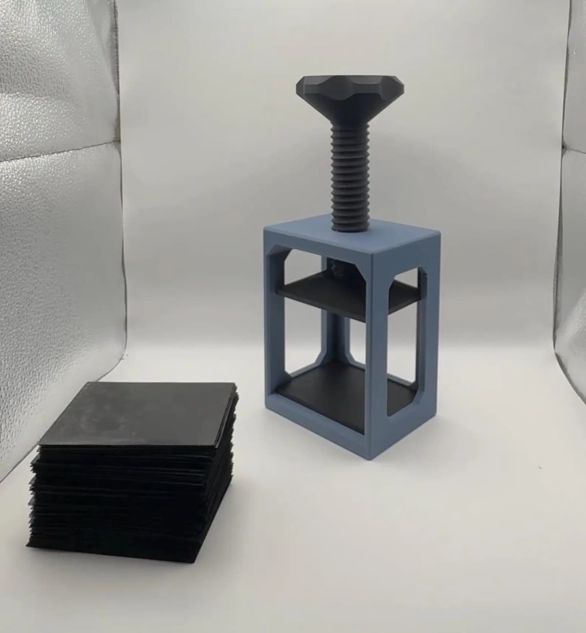 Deck Press photo 3